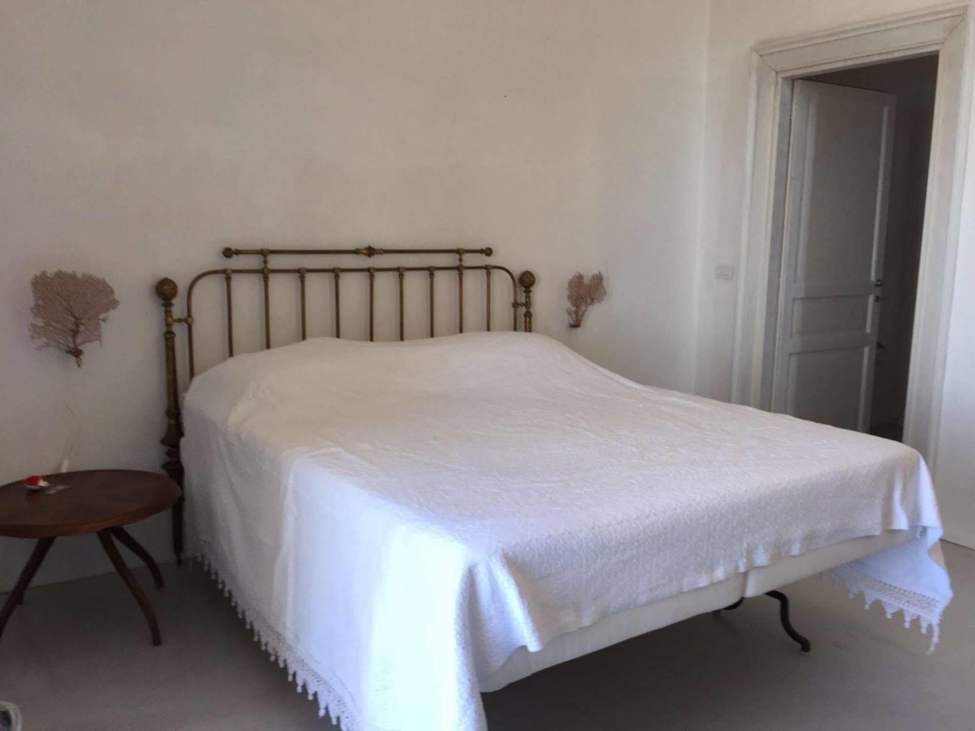 Casa Falco Della Regina Pecorini Esterno foto